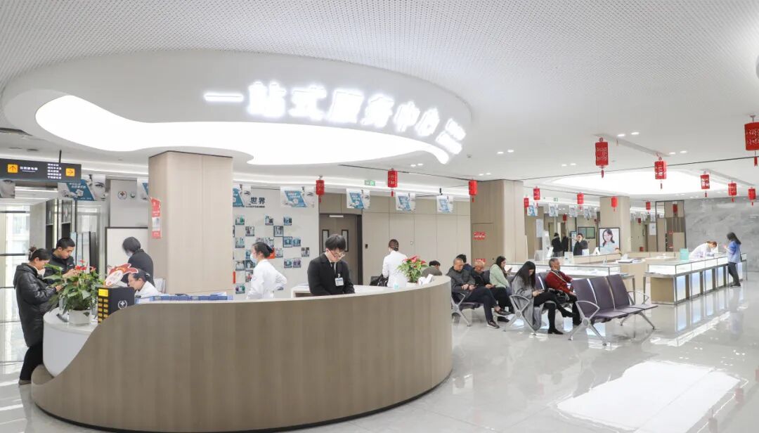 5.12护士节近视手术优惠 | 成都双楠医院眼科中心 - 医护专属活动