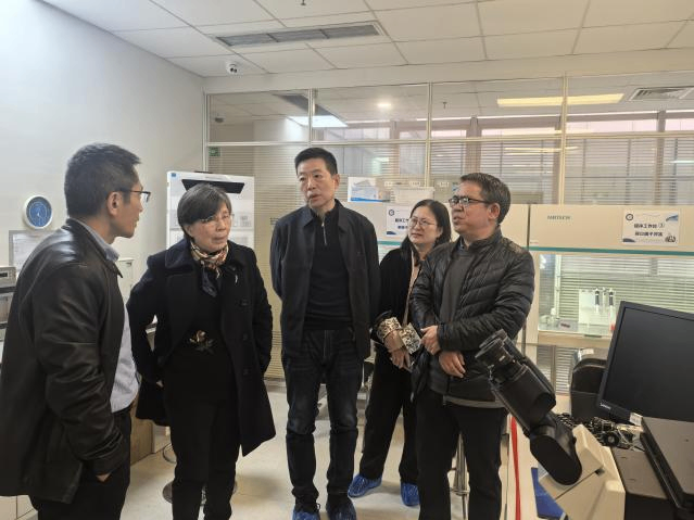 2026成都男性不育弱精做试管选几代？医保报销后费用与成功率指南