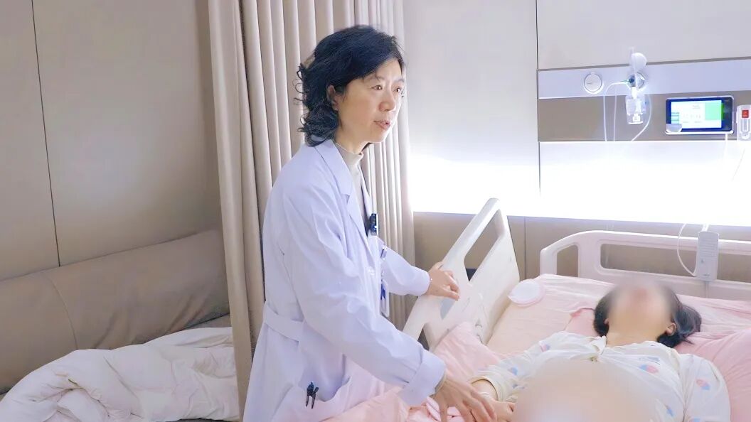 41岁薇娅二胎得子，丈夫一句话暴露&ldquo;真相&rdquo;医生